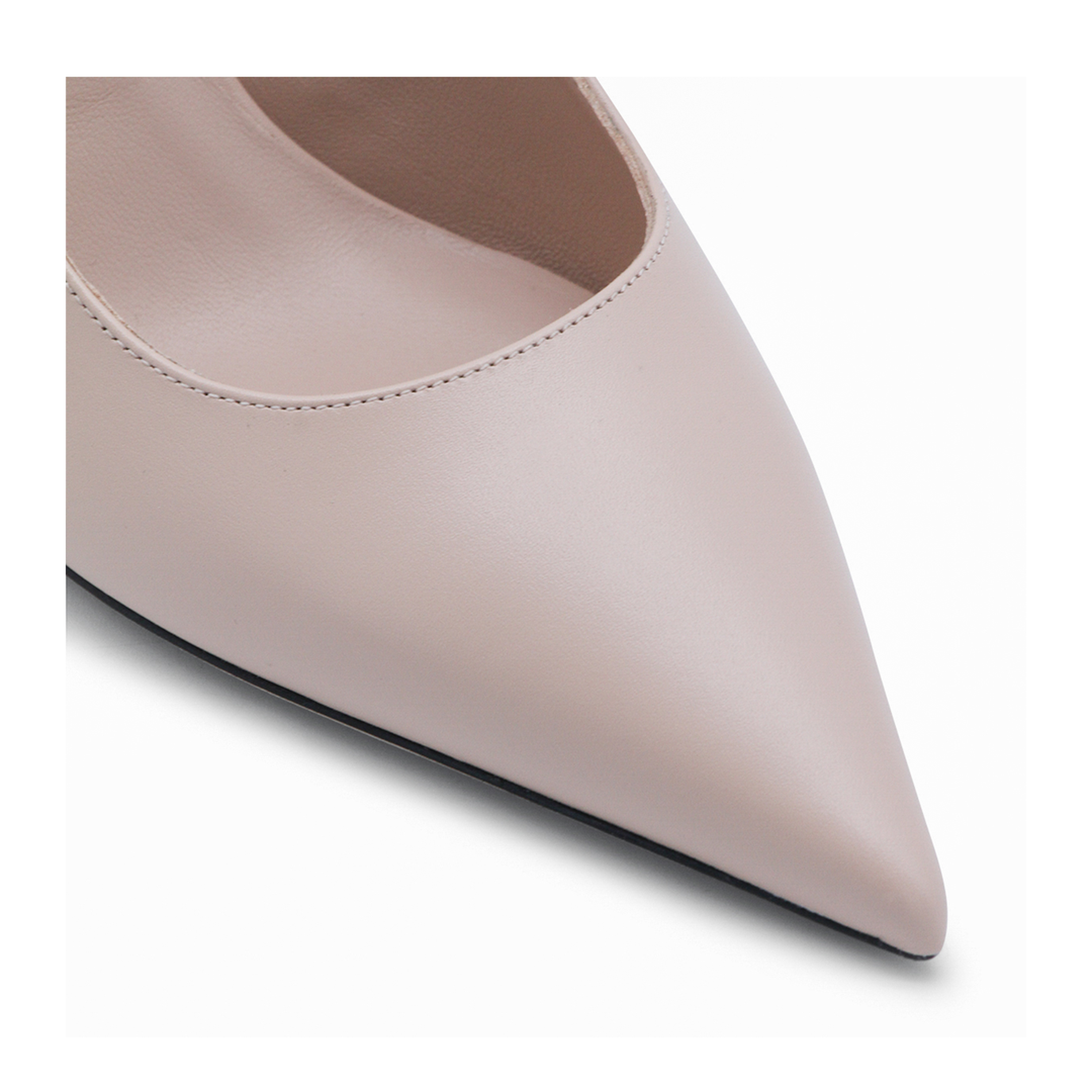 With Heel - Image 8