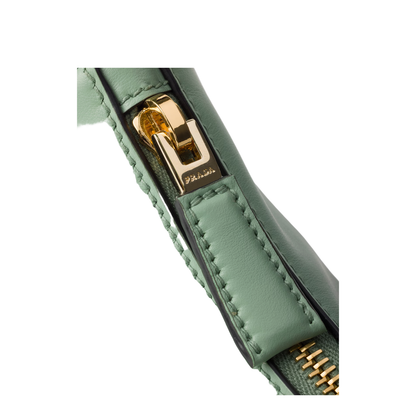 Sleek Leather Shoulder Bag - Image 2