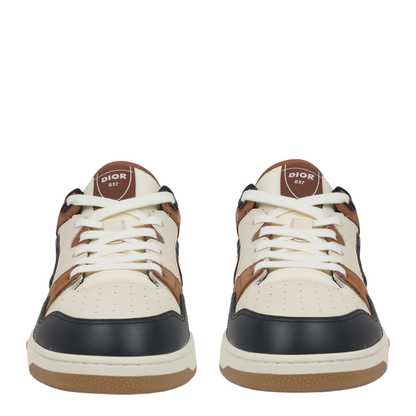 B57 Sneaker - Image 3