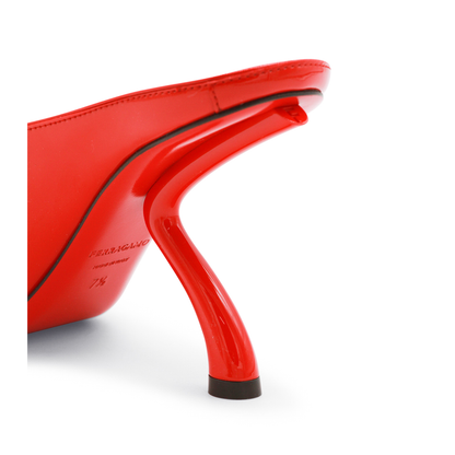 With Heel - Image 7