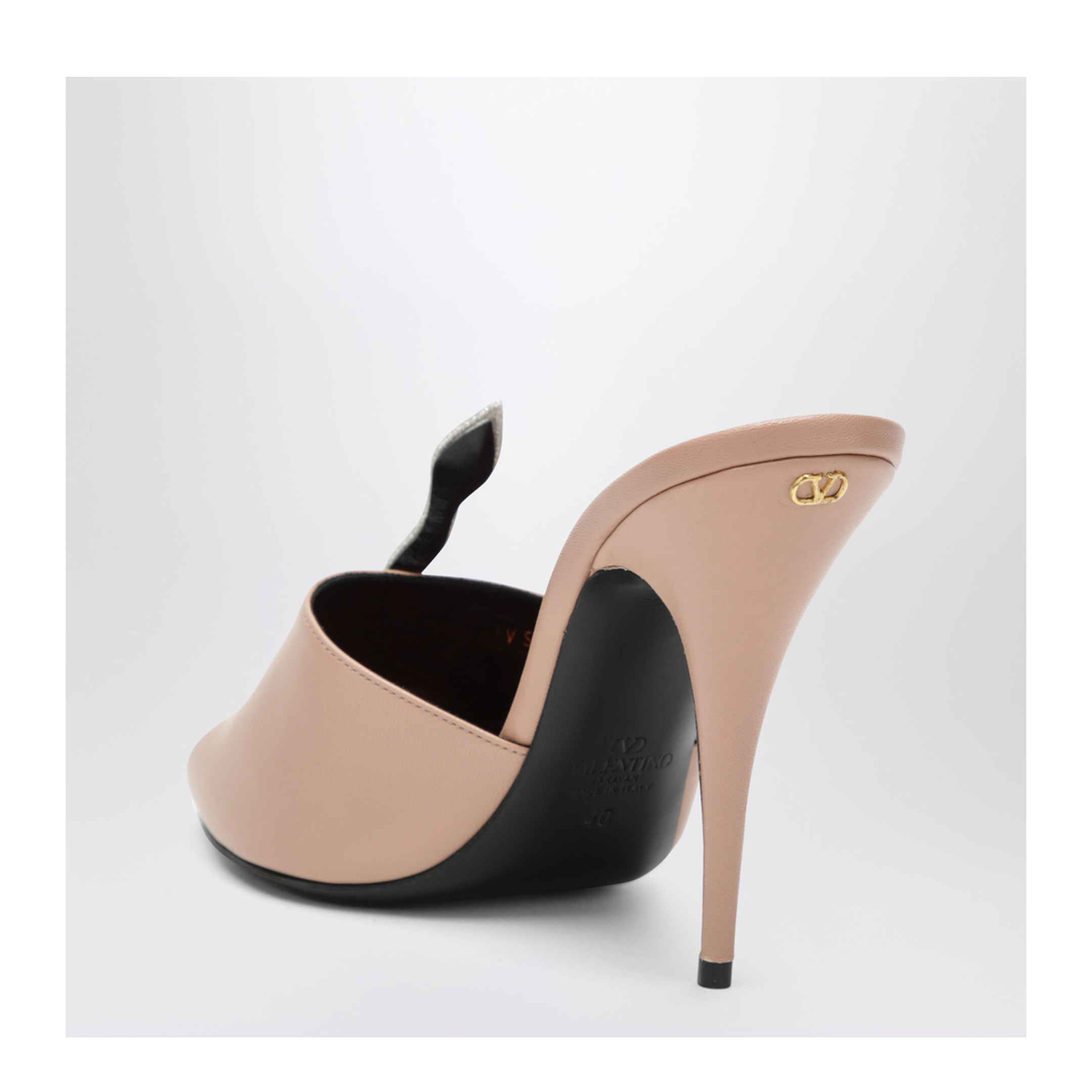 Powder Pink Slide Sandal Coeur Vipère In Kidskin - Image 2