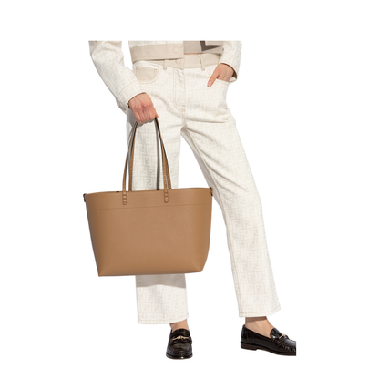 Medium Roll
Beige Leather Bag - Image 1