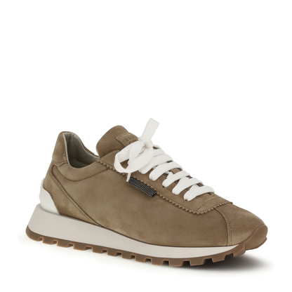 Sneakers with iconic embellishments - Image 2