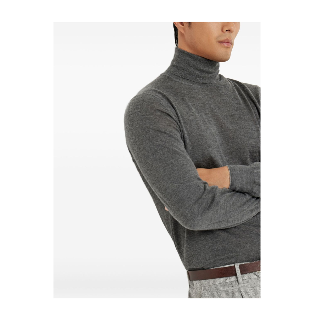 Lightweight Turtleneck Cashmere and Silk Sweater - Image 2