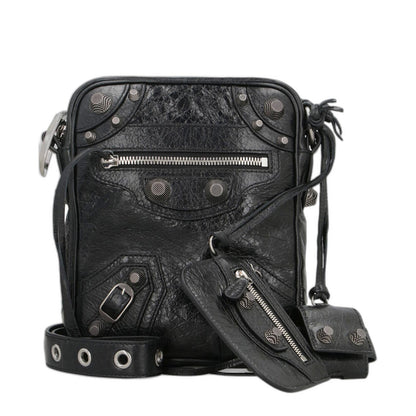 Le Cagole Crossbody Bag in Black - Image 2