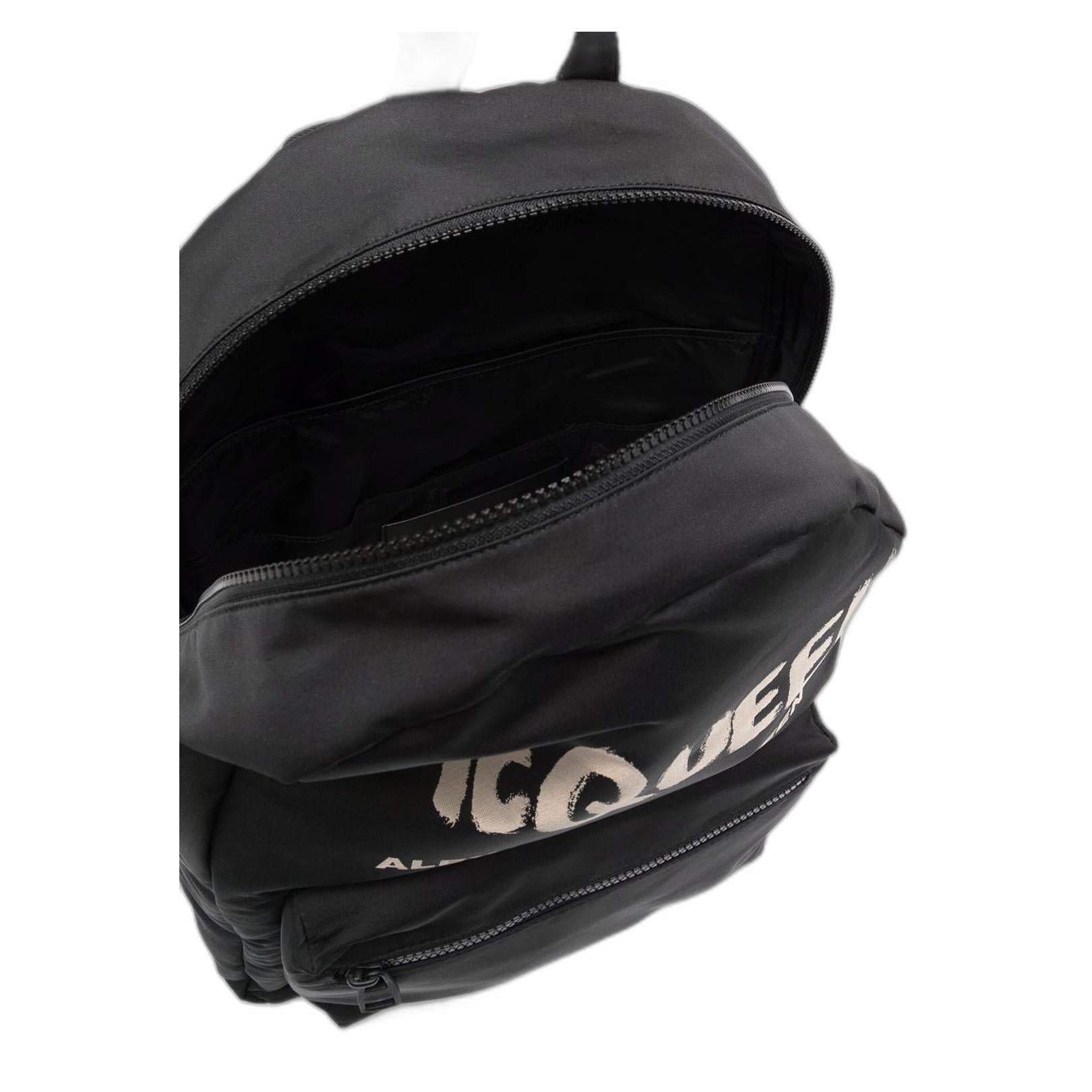 Metropolitan Backpack - Image 4