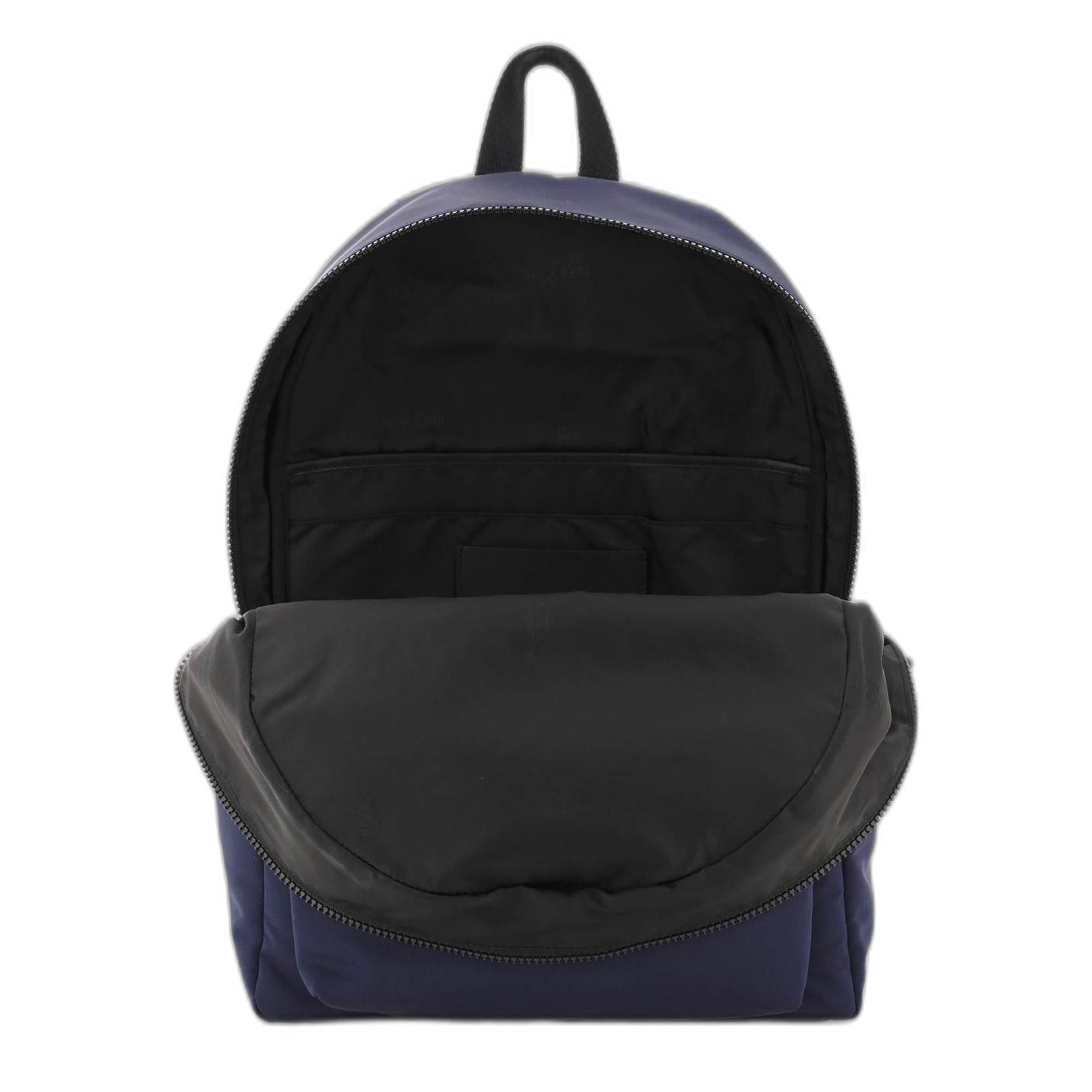 Metropolitan Backpack - Image 2