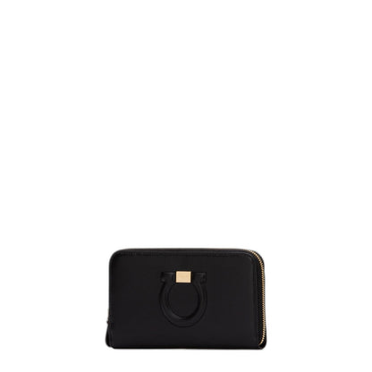 Salvatore Ferragamo Women's Wallet - Image 2