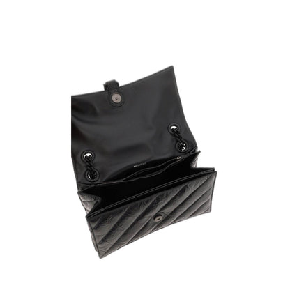 Crush Medium Chain Bag Quilted In Black - Image 5